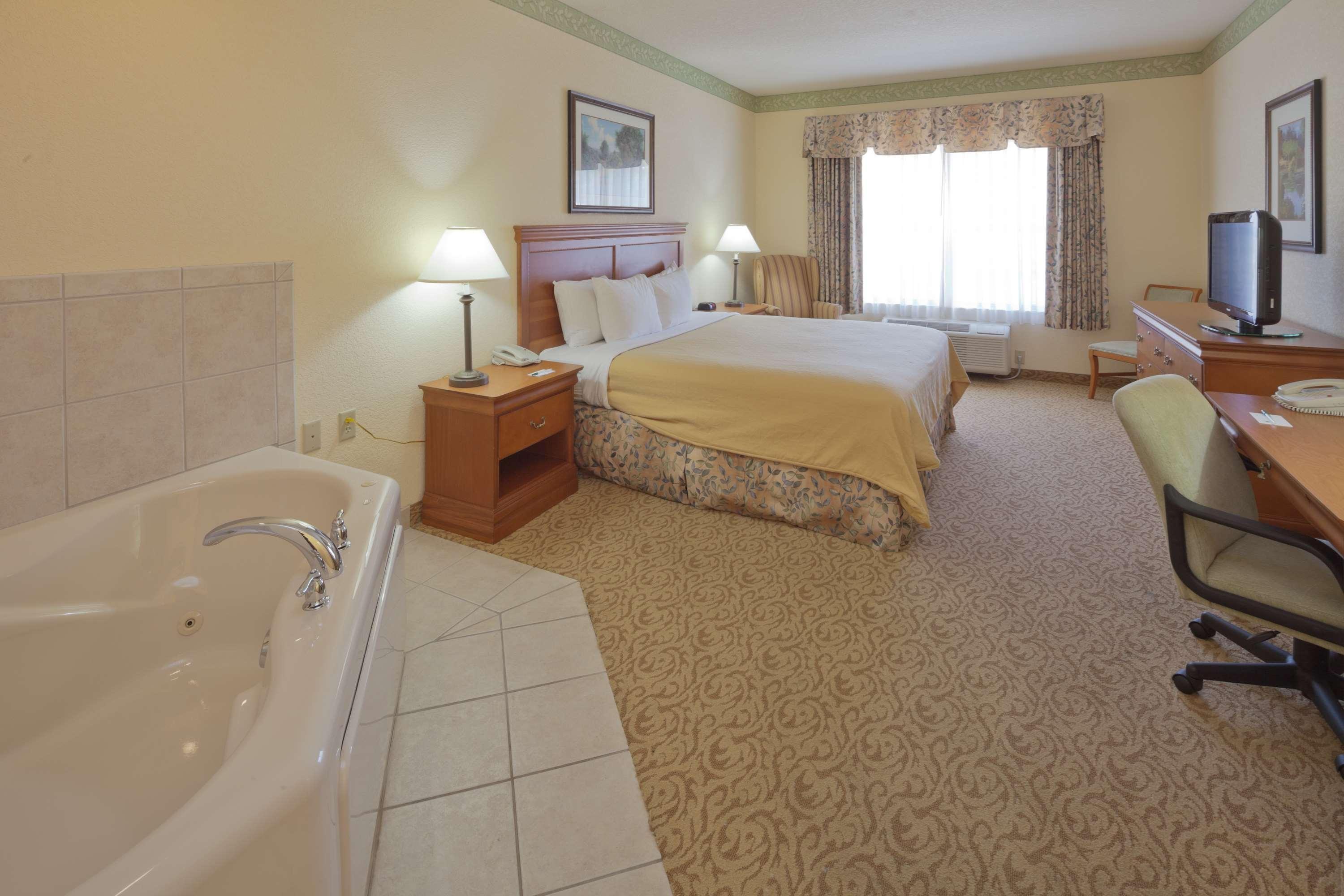 Country Inn & Suites By Radisson, Madison Southwest, Wi Fitchburg Esterno foto