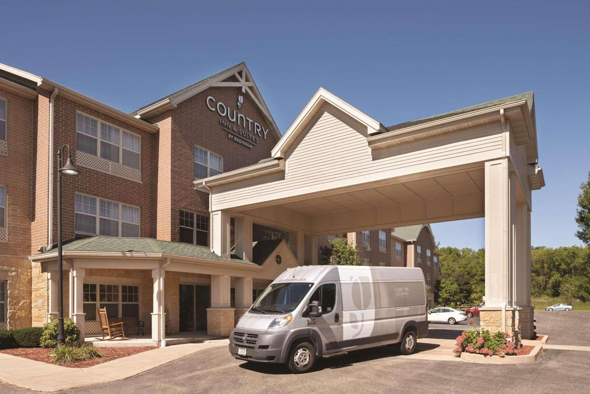 Country Inn & Suites By Radisson, Madison Southwest, Wi Fitchburg Esterno foto